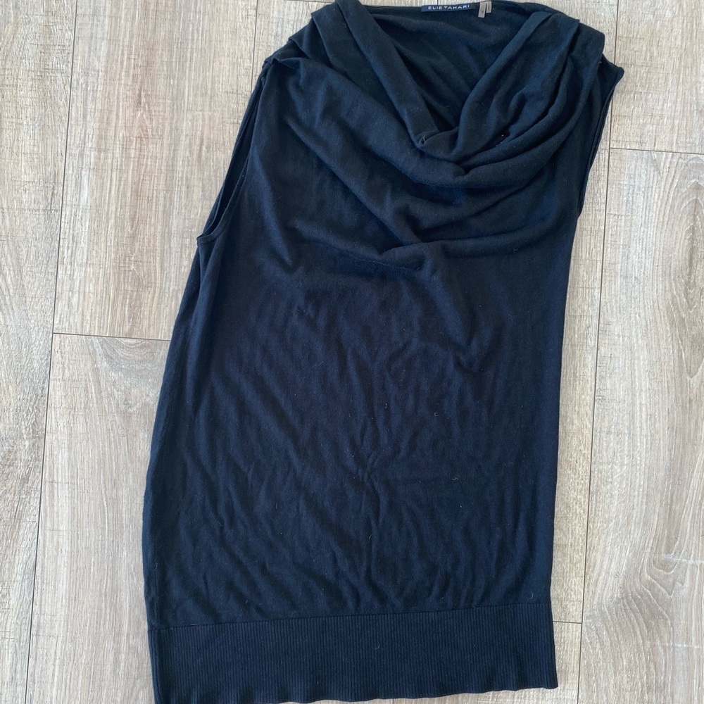 Elie Tahari Sleeveless Sweater